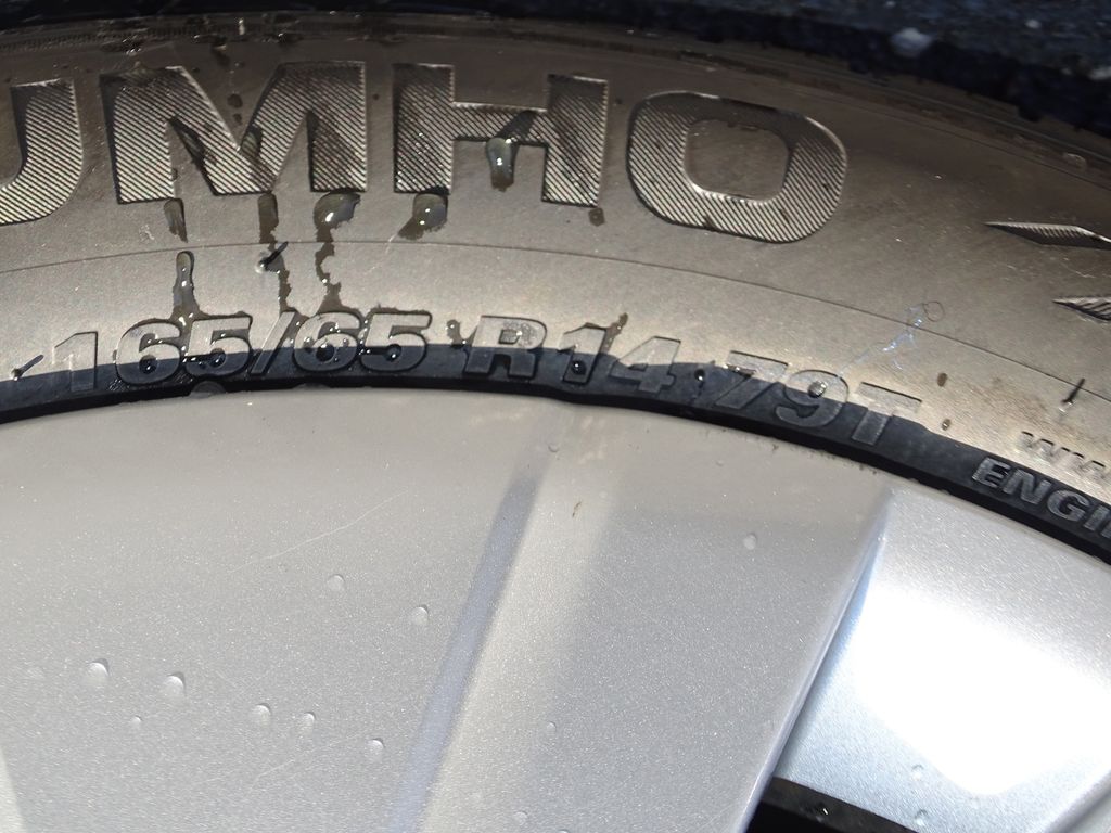 Vehicle image 31 of 32