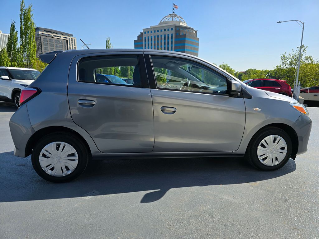 Vehicle image 4 of 30