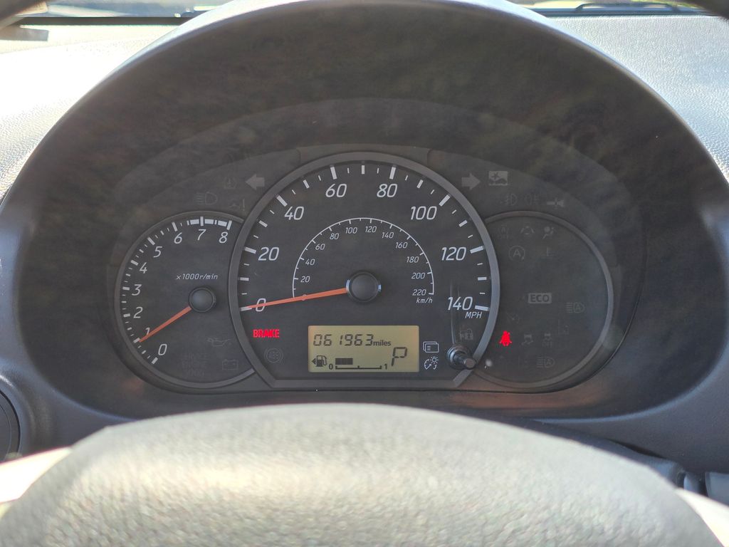 Vehicle image 26 of 30