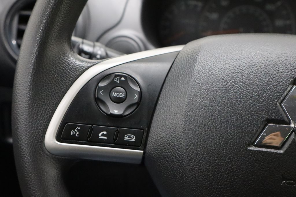 Vehicle image 18 of 34