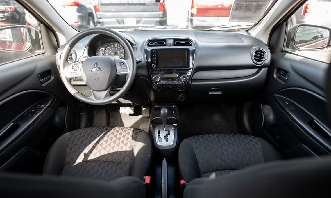 Vehicle image 13 of 16