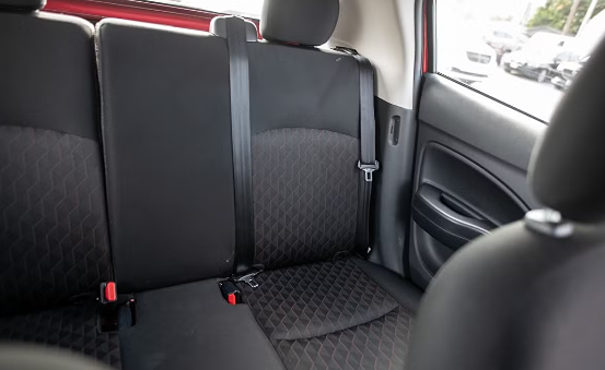 Vehicle image 15 of 16
