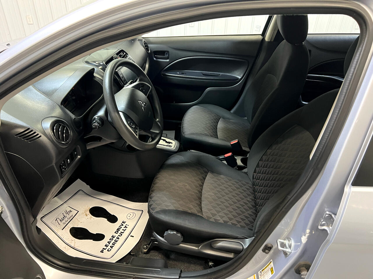Vehicle image 9 of 24