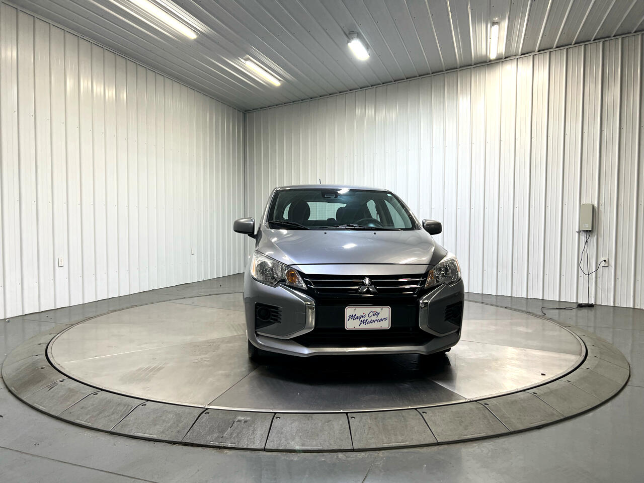 Vehicle image 3 of 23