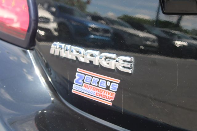 Vehicle image 27 of 32