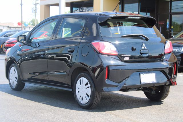 Vehicle image 6 of 32