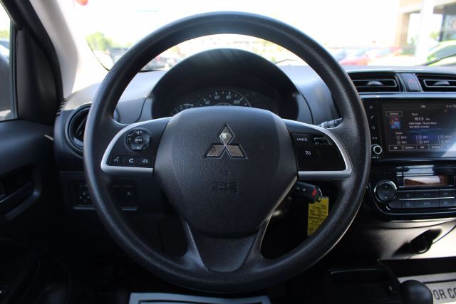 Vehicle image 15 of 32