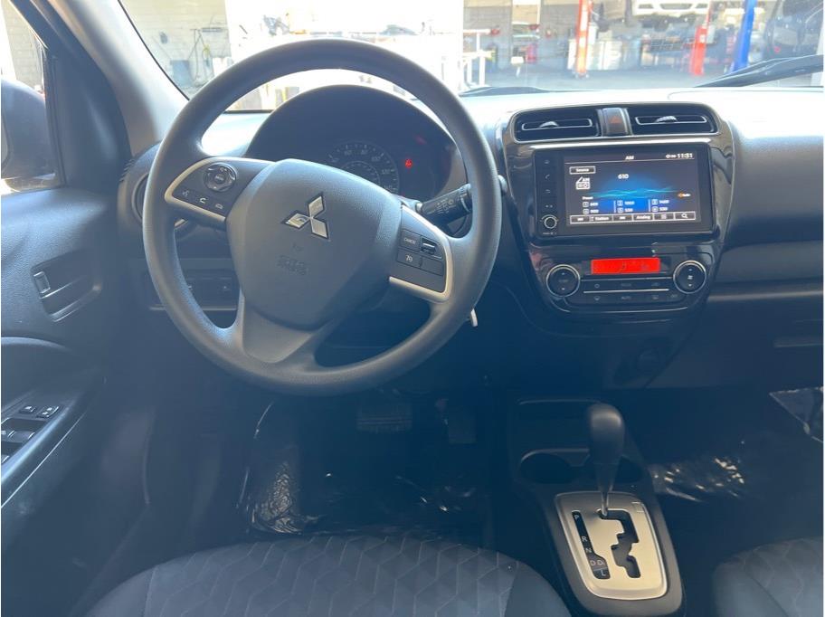 Vehicle image 14 of 25