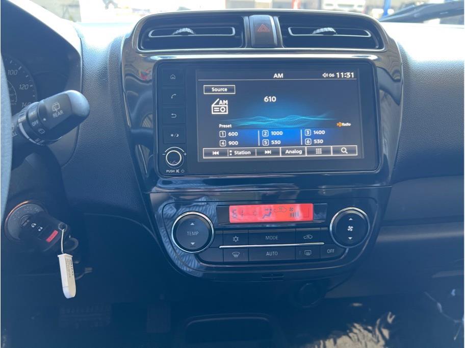 Vehicle image 18 of 25