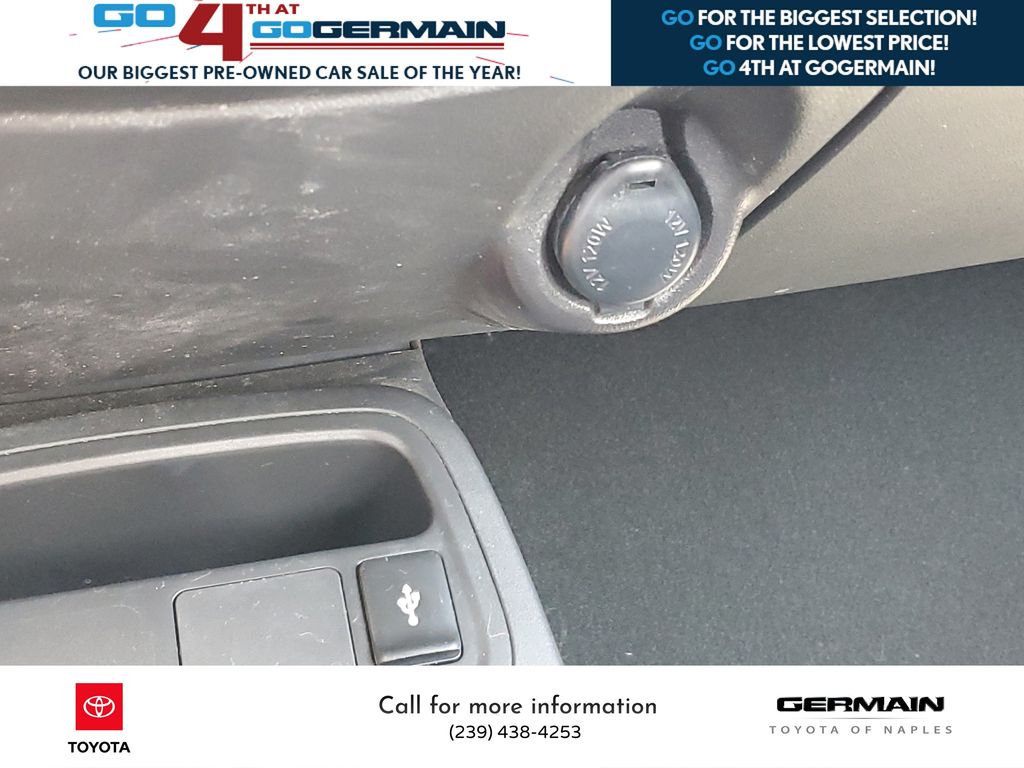 Vehicle image 14 of 35