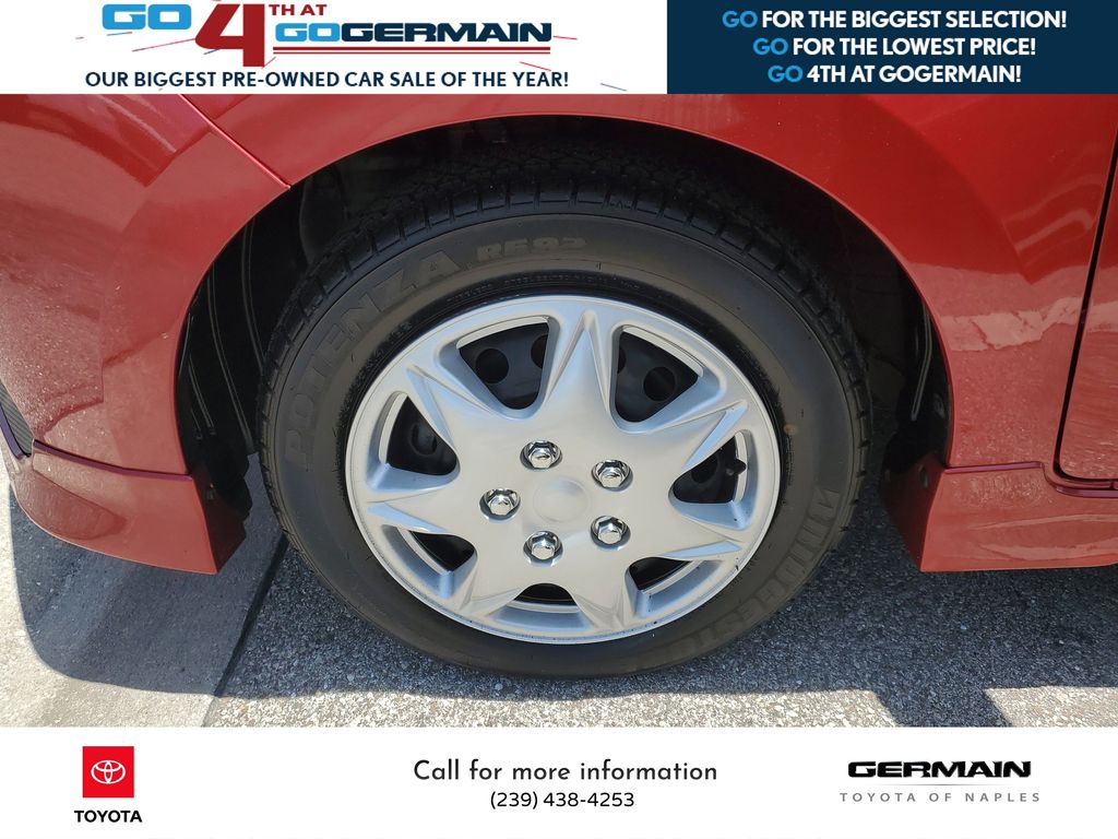 Vehicle image 9 of 35