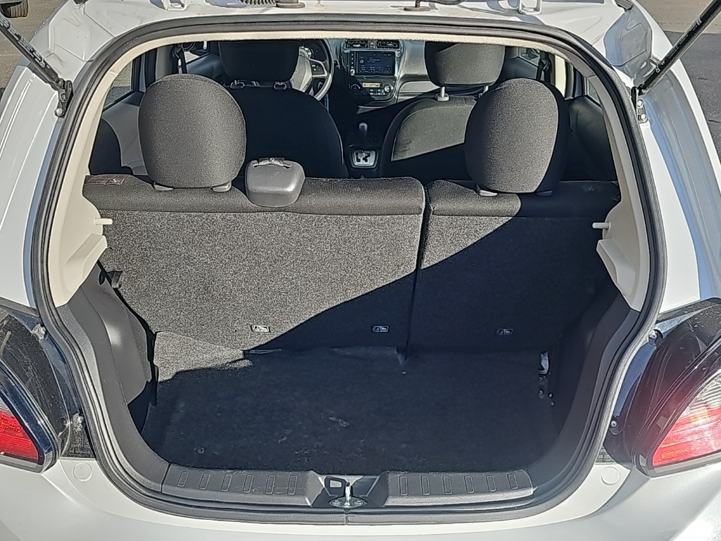 Vehicle image 26 of 35