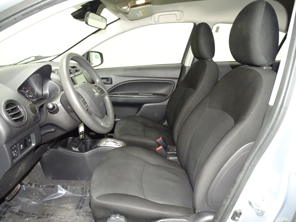 Vehicle image 8 of 34