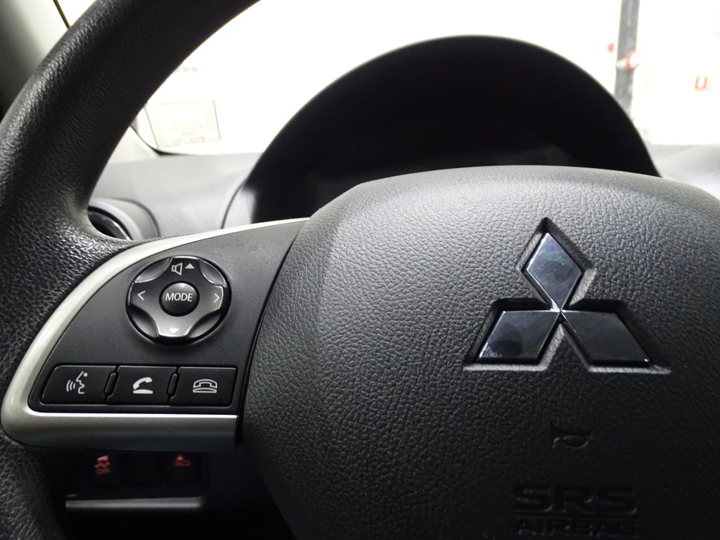 Vehicle image 18 of 34