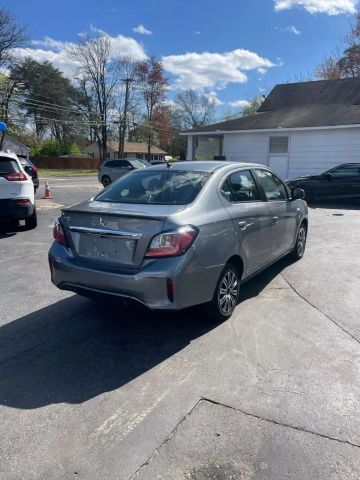 Vehicle image 4 of 27
