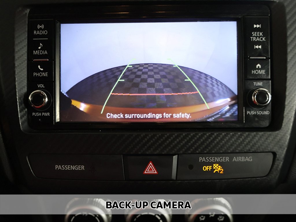 Vehicle image 23 of 45