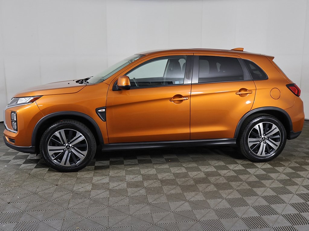 Vehicle image 11 of 45