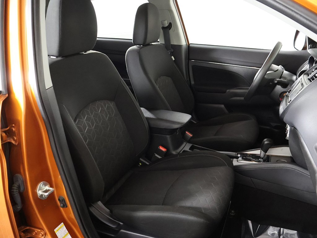 Vehicle image 15 of 45