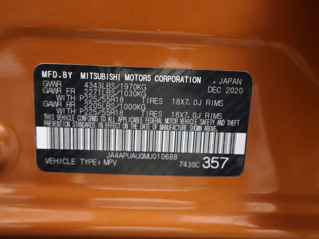 Vehicle image 33 of 45