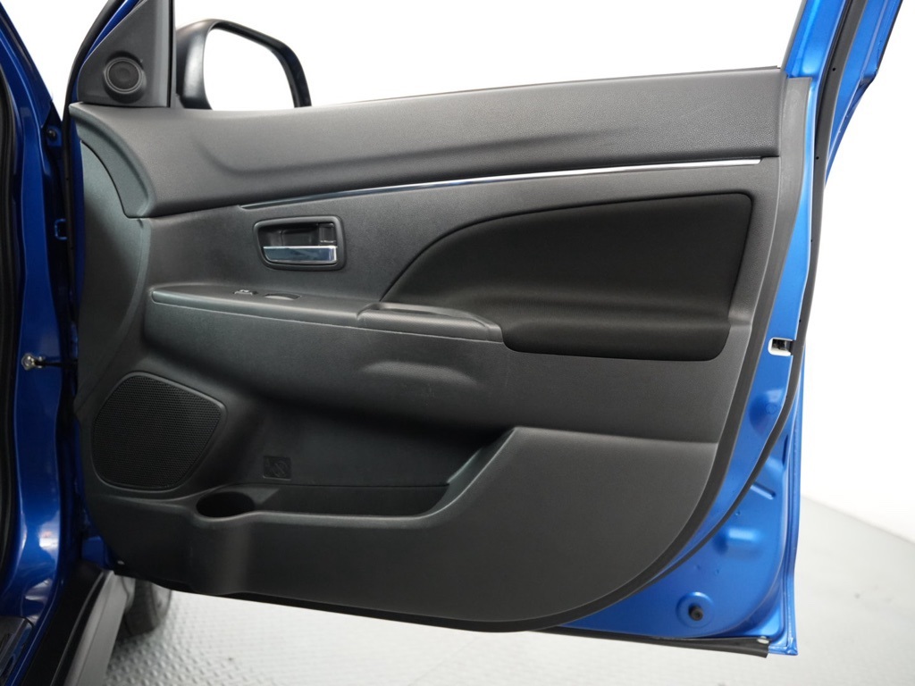 Vehicle image 46 of 56