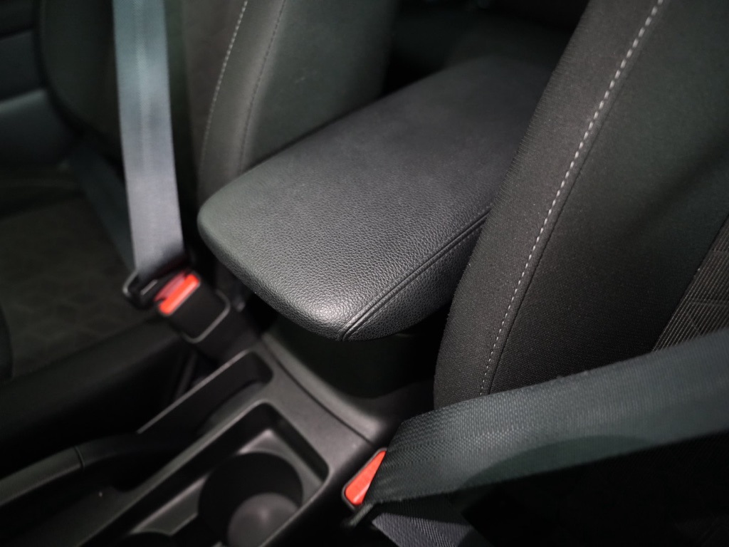 Vehicle image 26 of 56