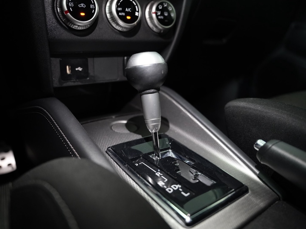 Vehicle image 24 of 56