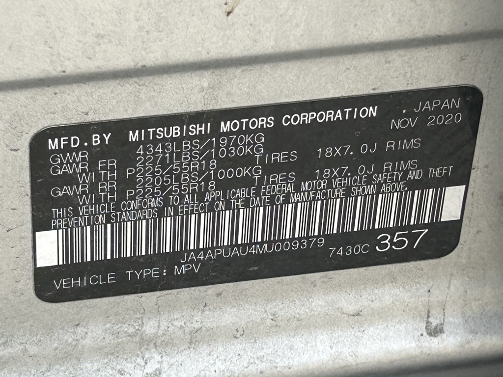 Vehicle image 14 of 15