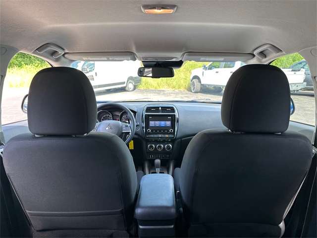 Vehicle image 14 of 38