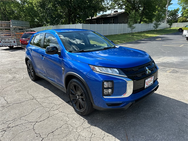 Vehicle image 4 of 38