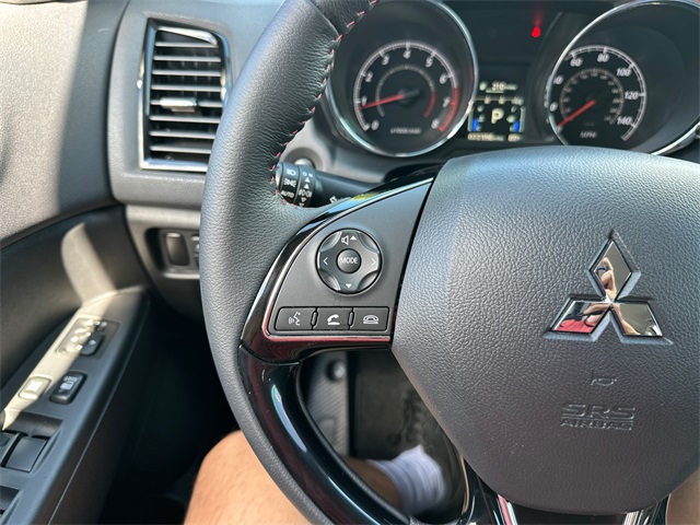 Vehicle image 15 of 38