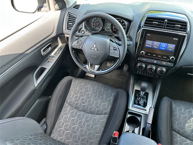 Vehicle image 12 of 38