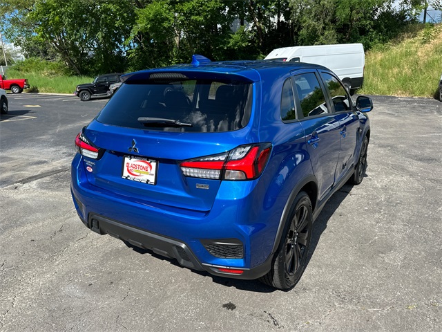 Vehicle image 6 of 38