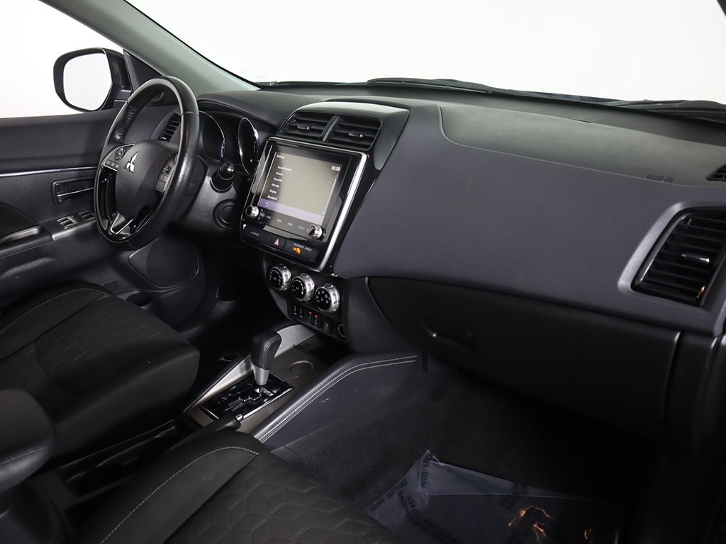 Vehicle image 26 of 39
