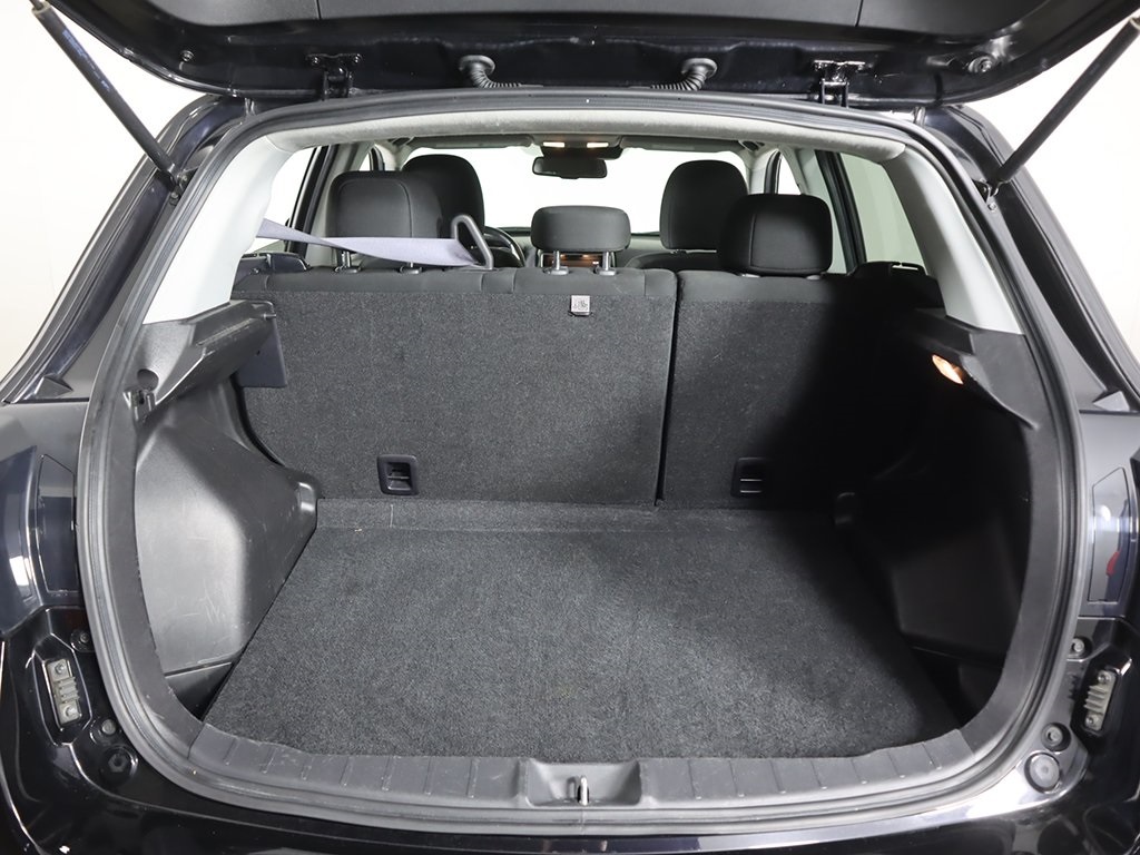 Vehicle image 18 of 39