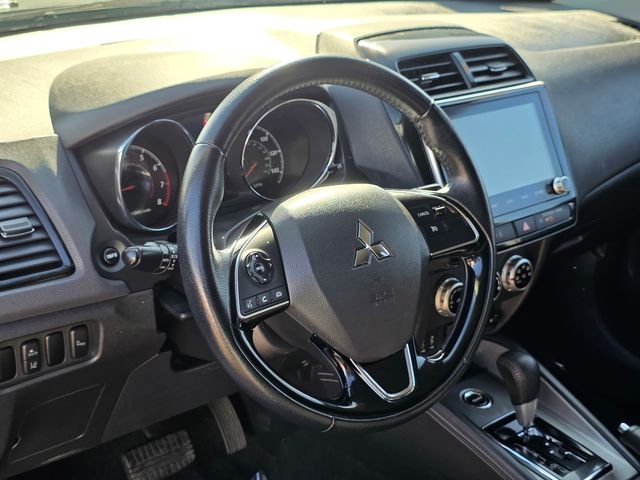 Vehicle image 14 of 37