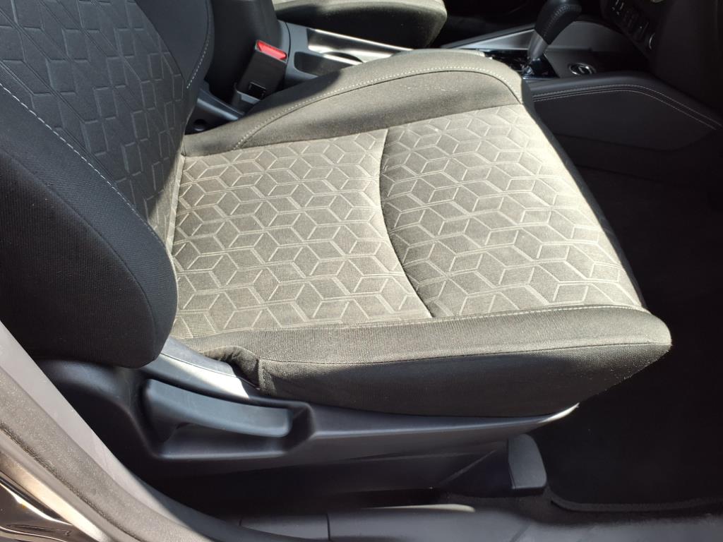 Vehicle image 9 of 29