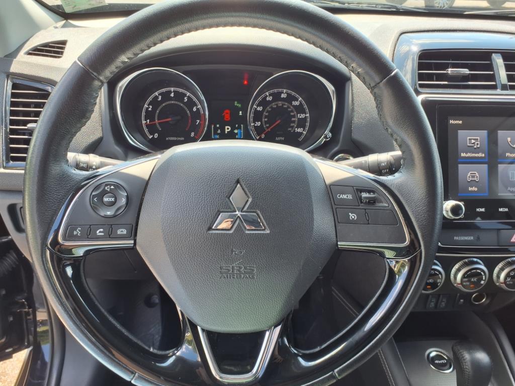 Vehicle image 20 of 29