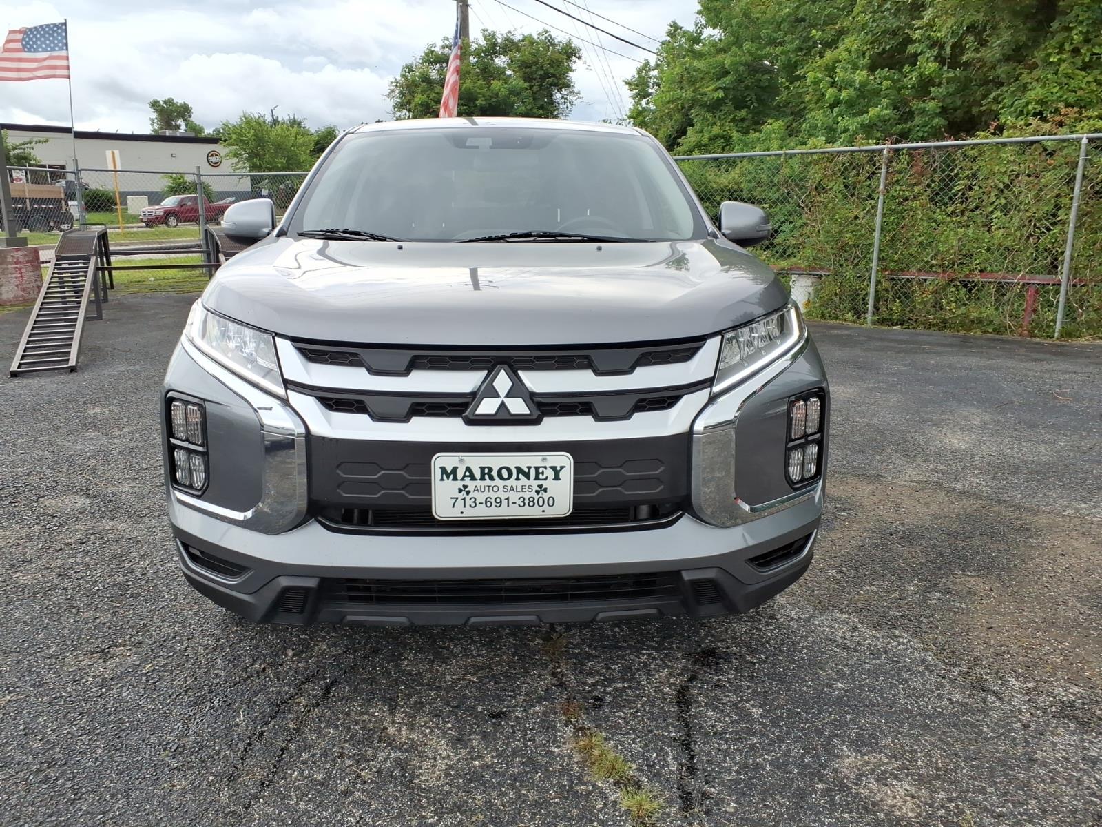 2021 Mitsubishi Outlander Sport SE Image 3 of 25