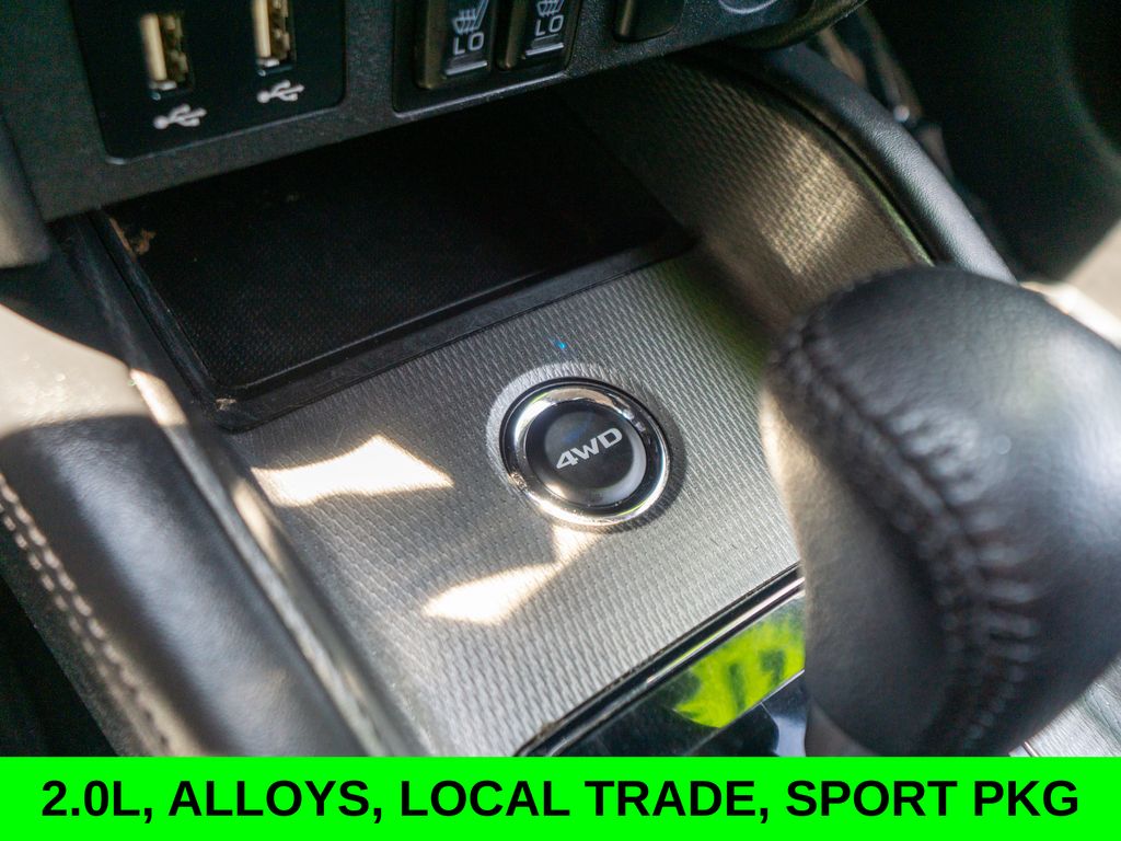 Vehicle image 24 of 30