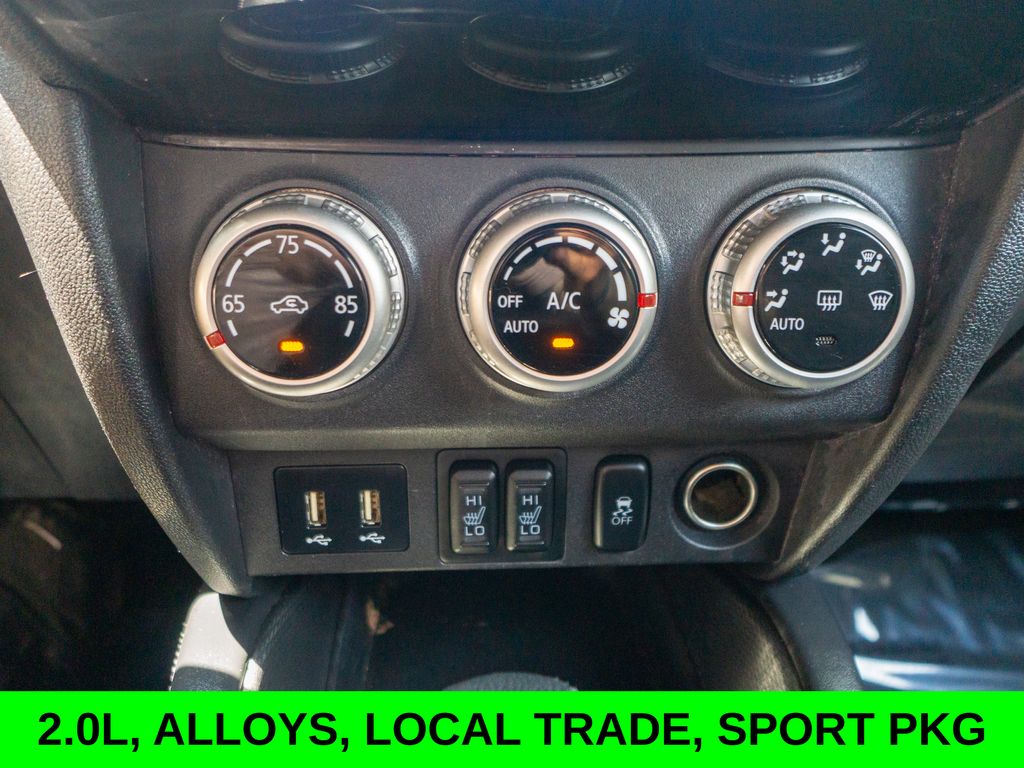 Vehicle image 23 of 30