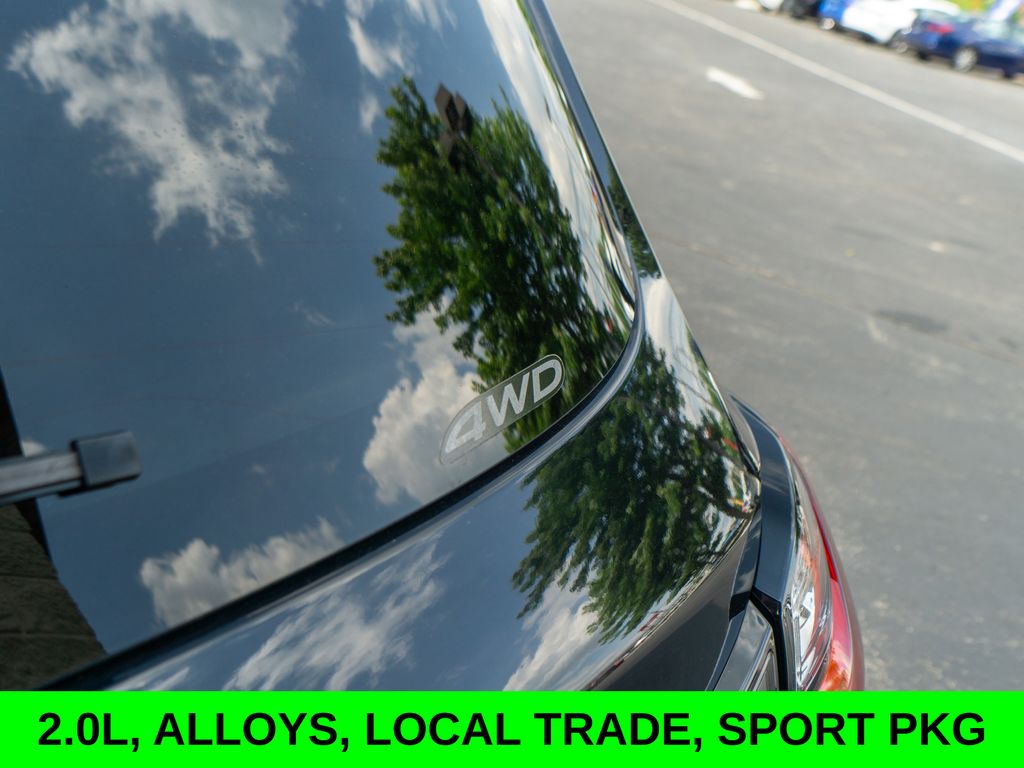 Vehicle image 14 of 30