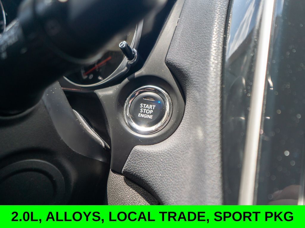 Vehicle image 21 of 30