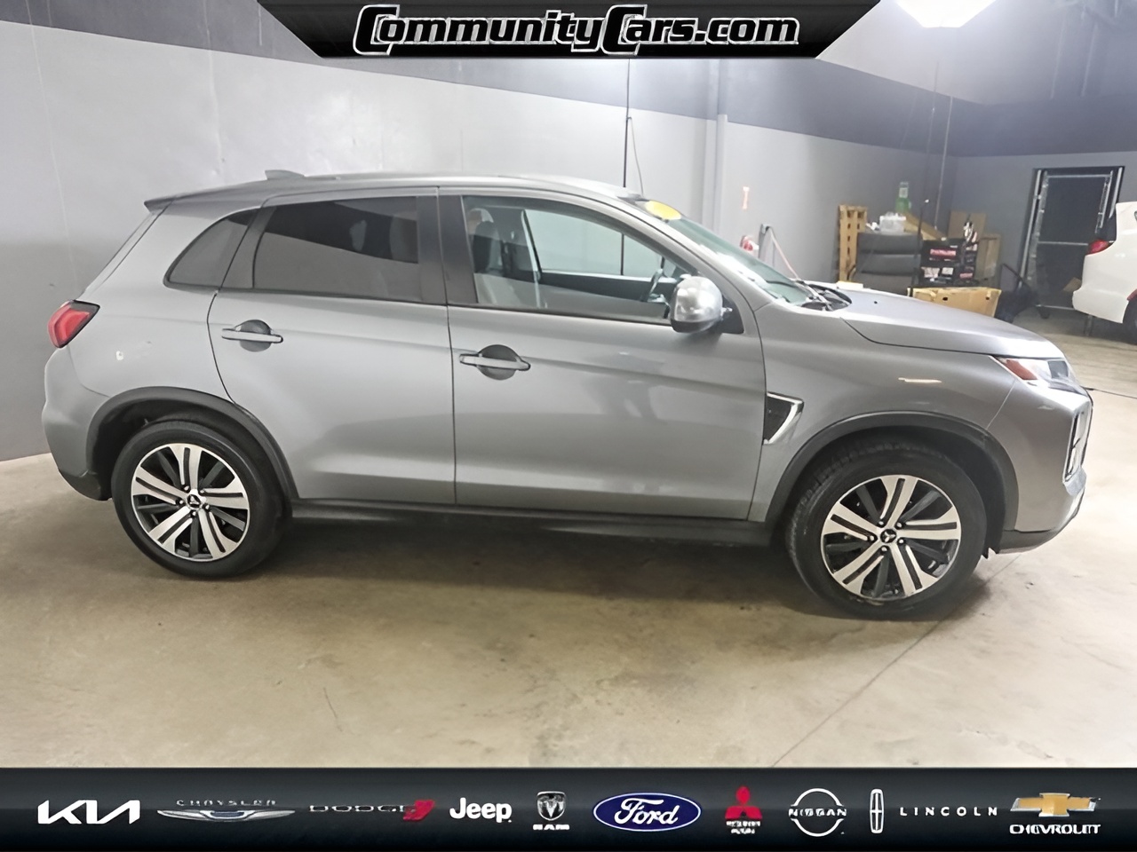 Vehicle image 29 of 30
