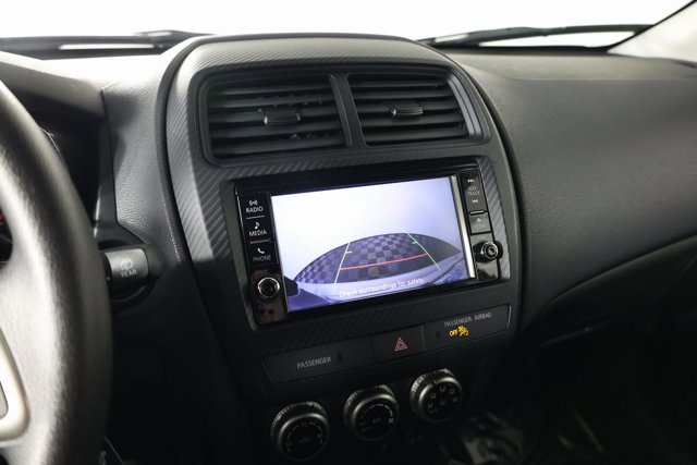 2021 Mitsubishi Outlander Sport ES Image 11 of 14