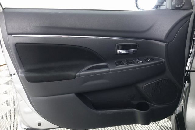 2021 Mitsubishi Outlander Sport ES Image 14 of 14