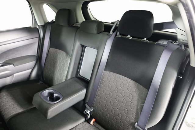 2021 Mitsubishi Outlander Sport ES Image 8 of 14