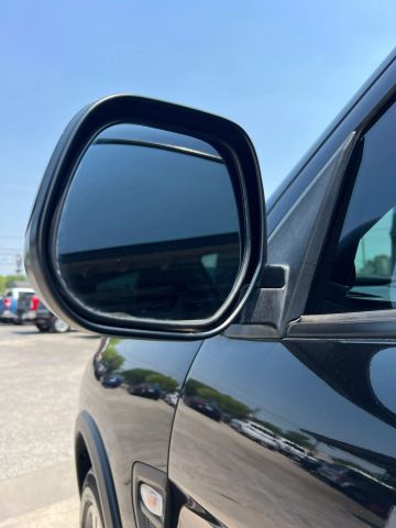 Vehicle image 15 of 36
