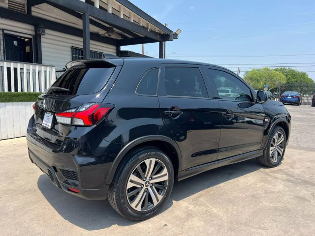 Vehicle image 5 of 36