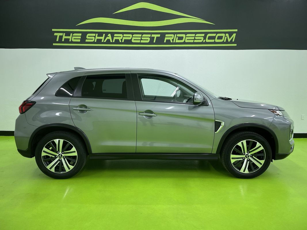 Vehicle image 6 of 27