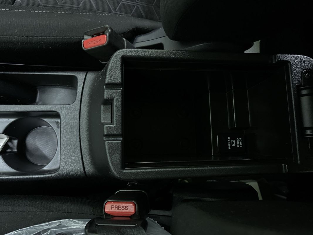 Vehicle image 23 of 27